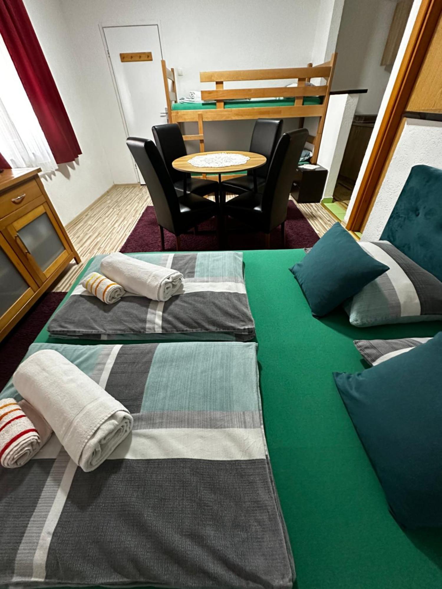 Guest House Nana Mostar Buitenkant foto