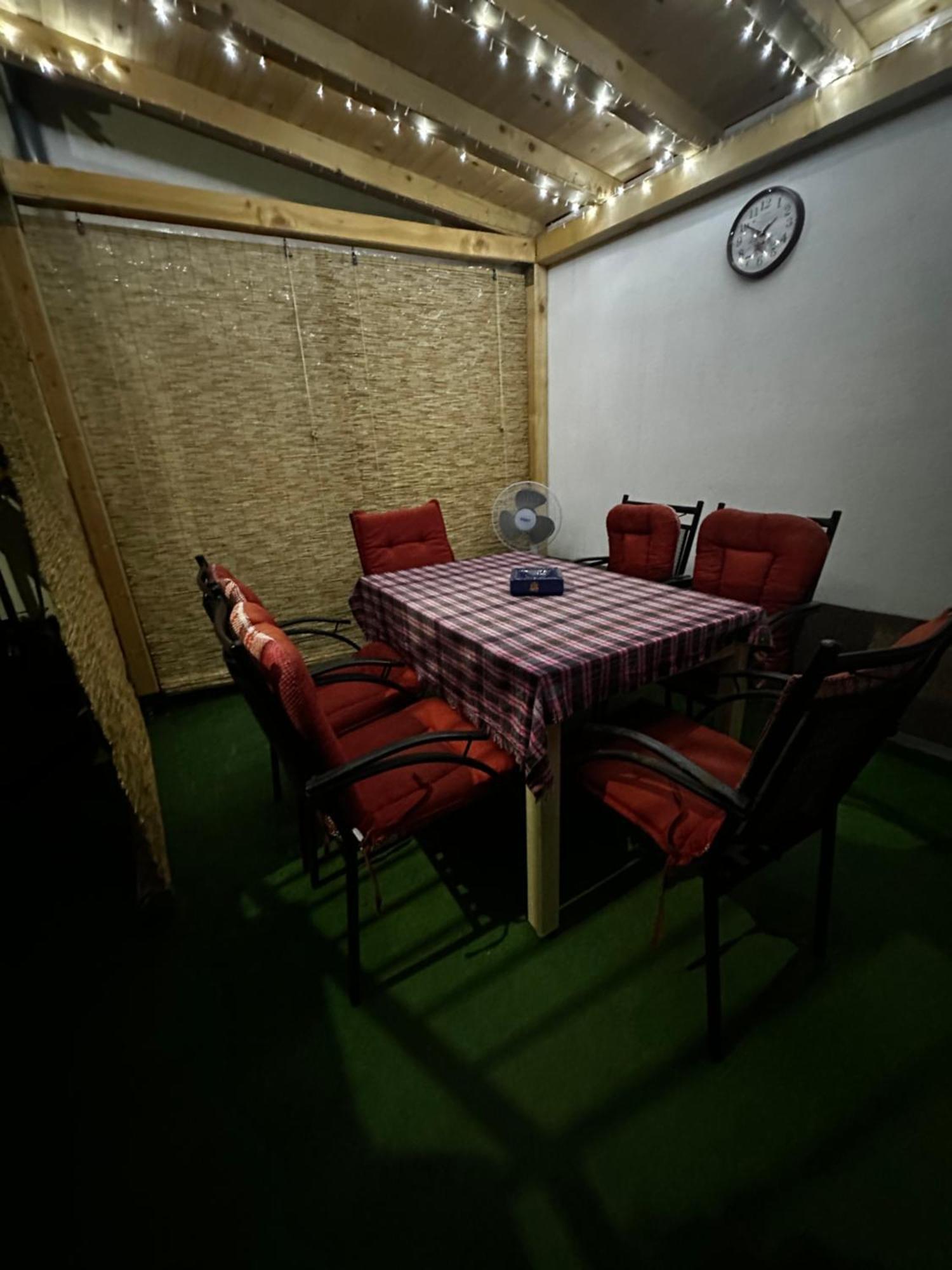 Guest House Nana Mostar Buitenkant foto