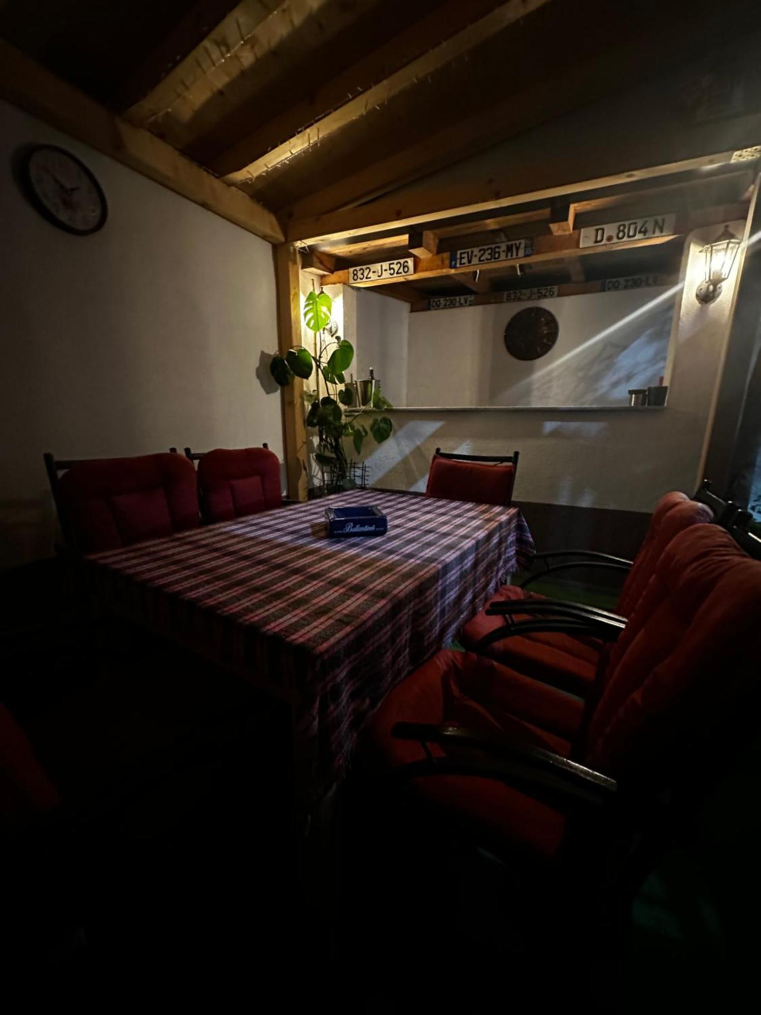 Guest House Nana Mostar Buitenkant foto