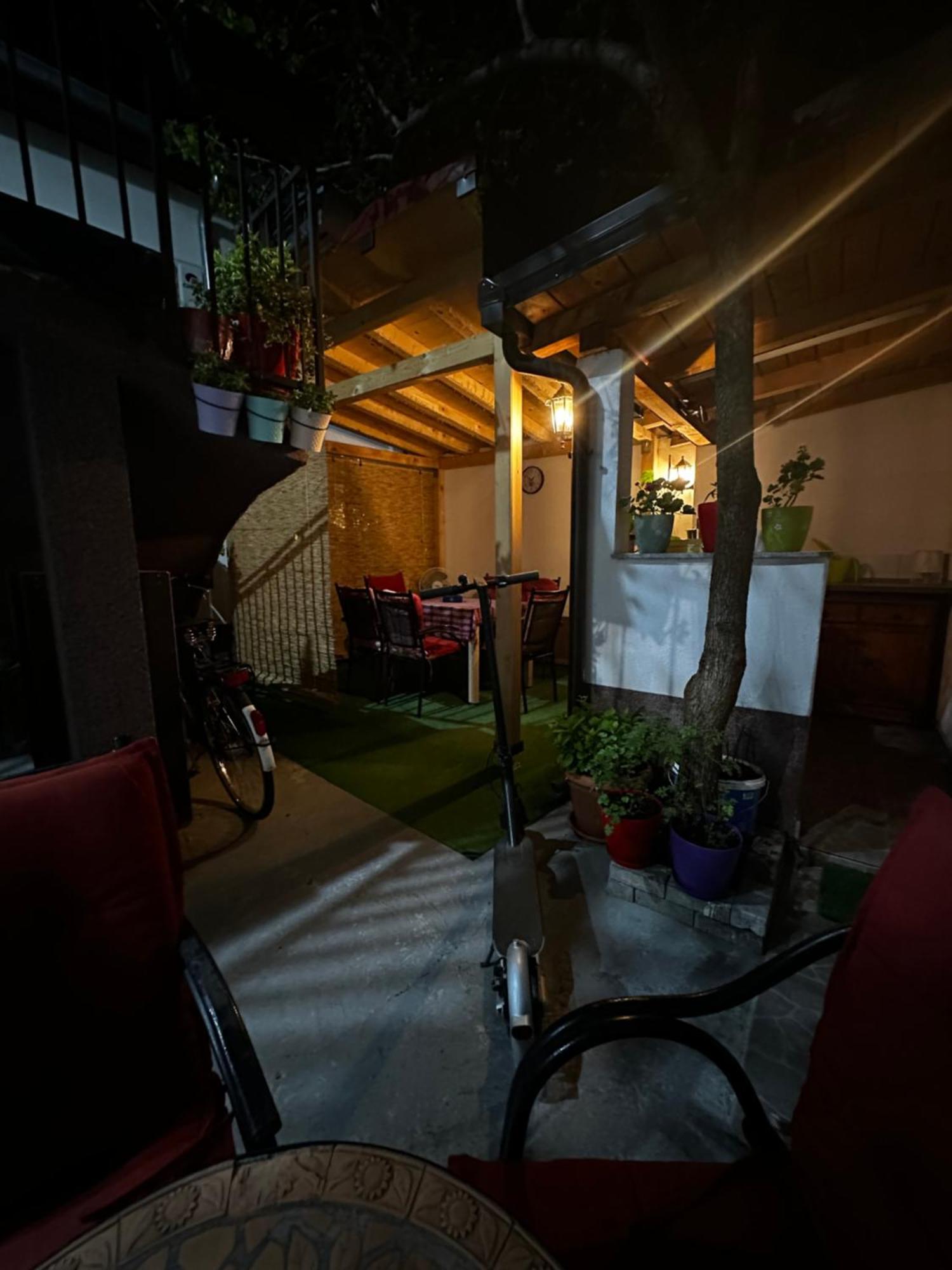 Guest House Nana Mostar Buitenkant foto
