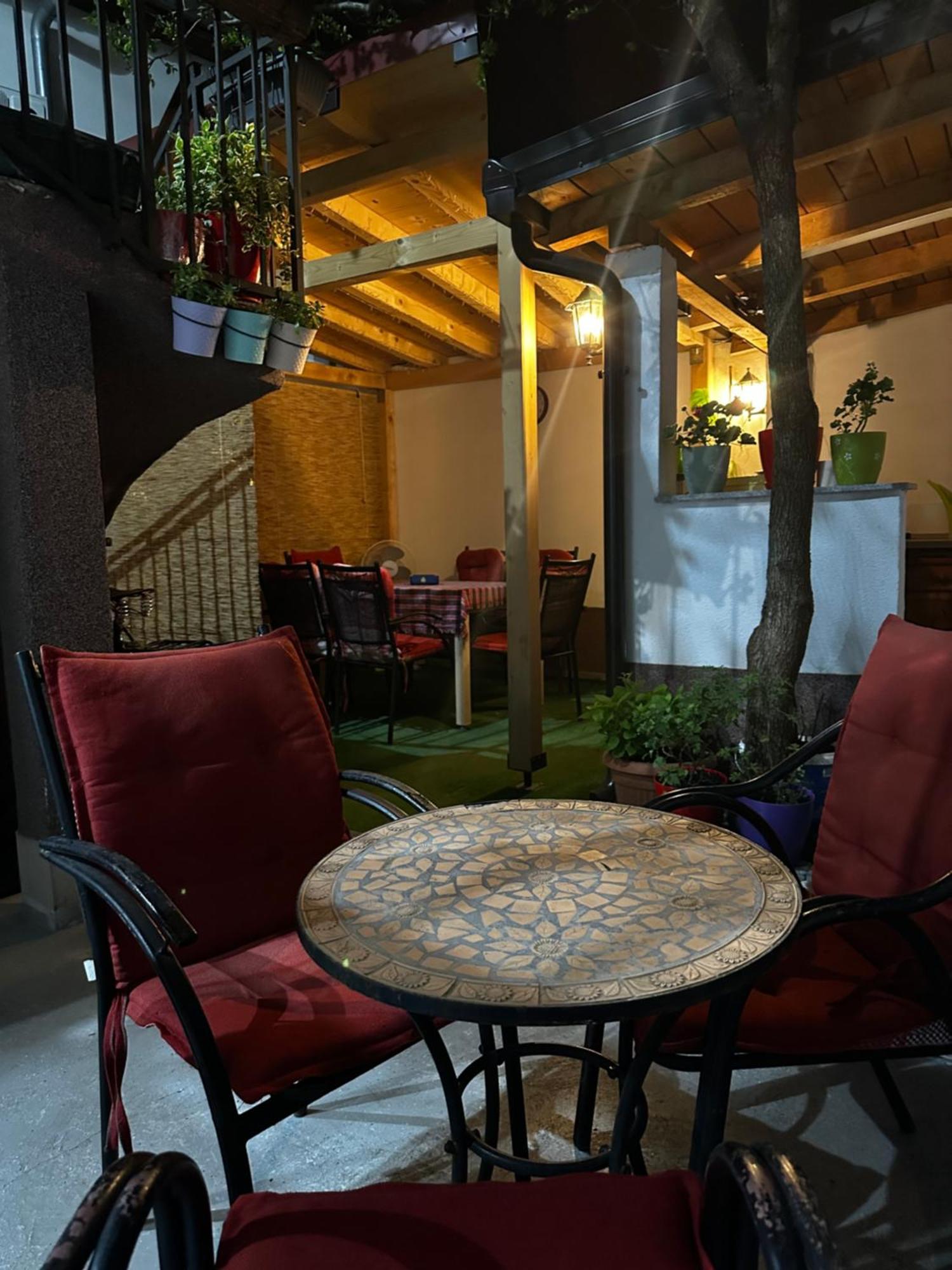 Guest House Nana Mostar Buitenkant foto