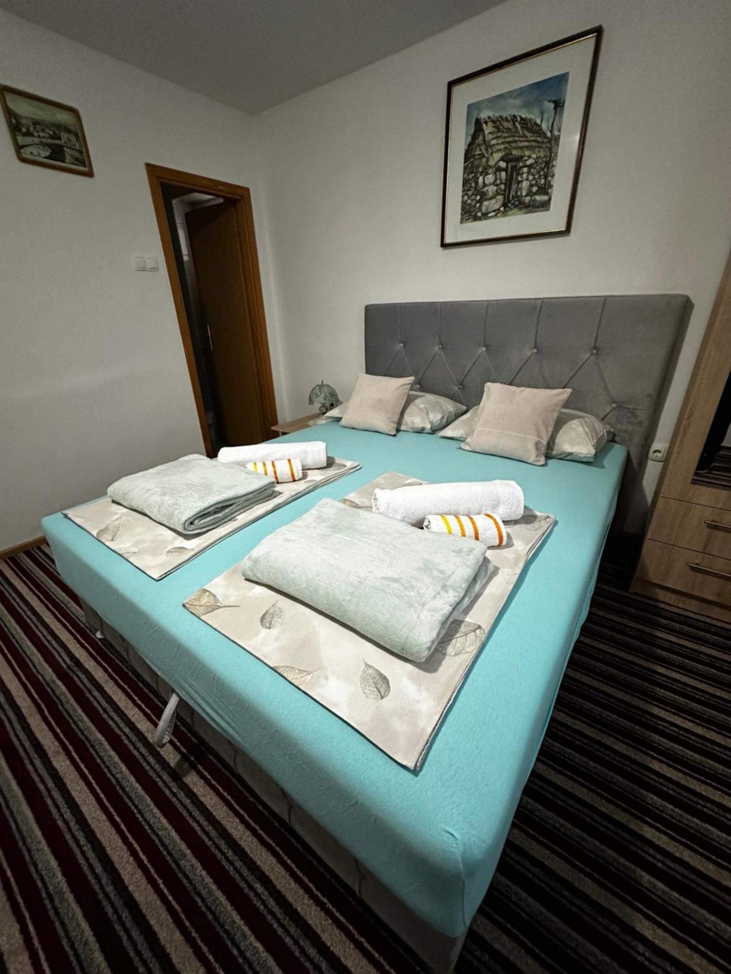 Guest House Nana Mostar Buitenkant foto